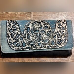 Montana West wallet NWOT